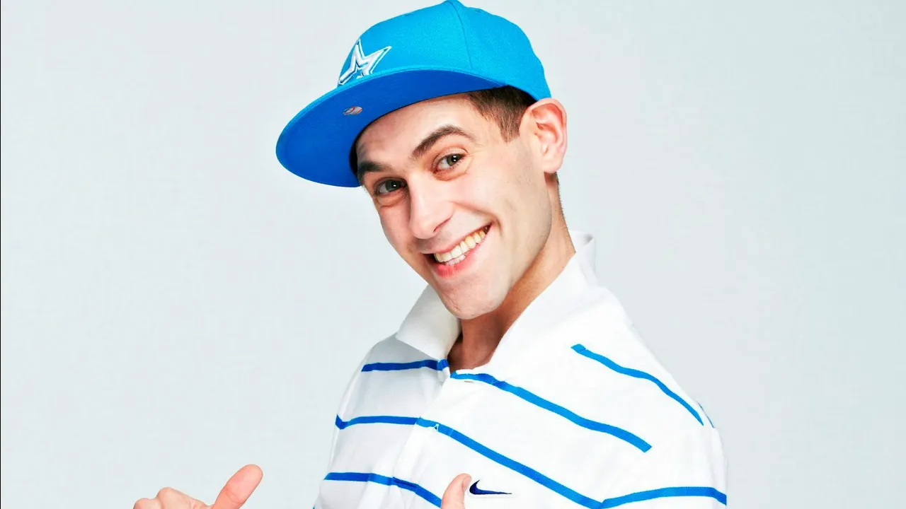 Lee Nelson