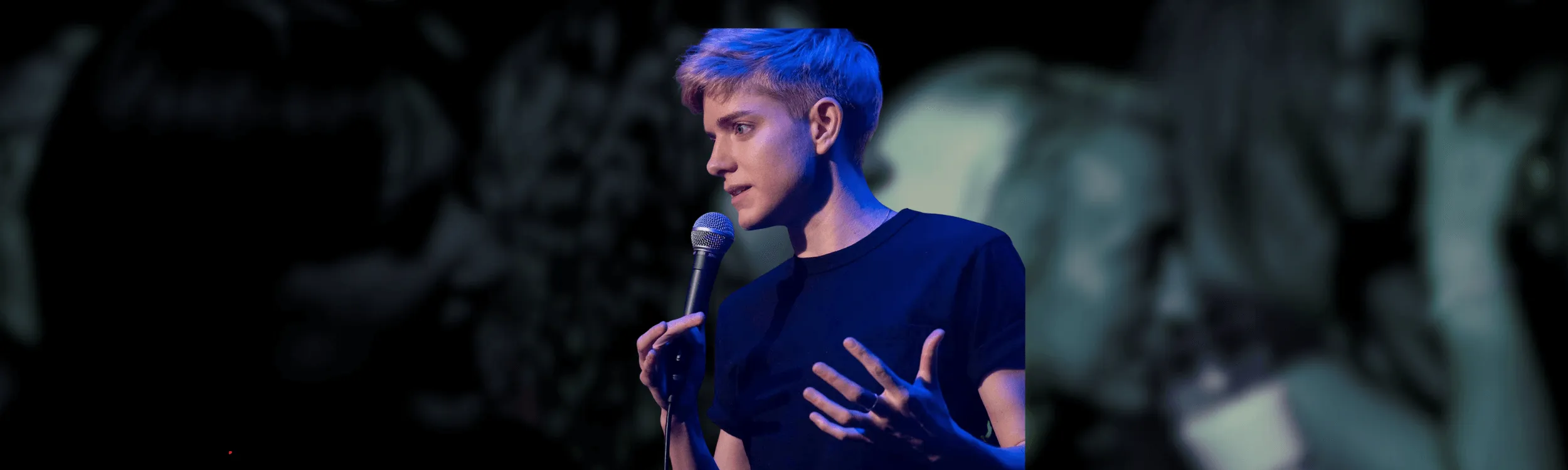 Mae Martin