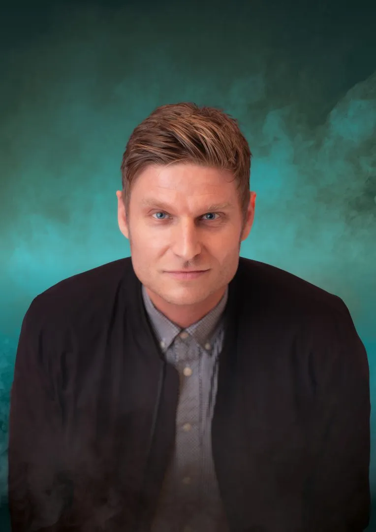 Scott Bennett