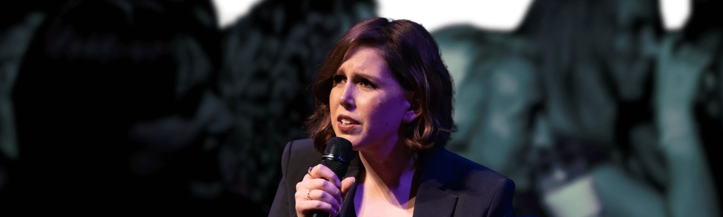 Vanessa Bayer